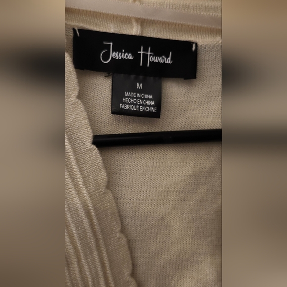 Sweater - Picture 4 of 5